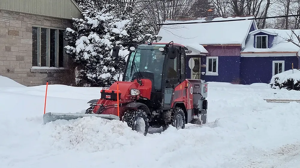 Déneigeuse à trottoir Benco-Schaffer 4670MAX